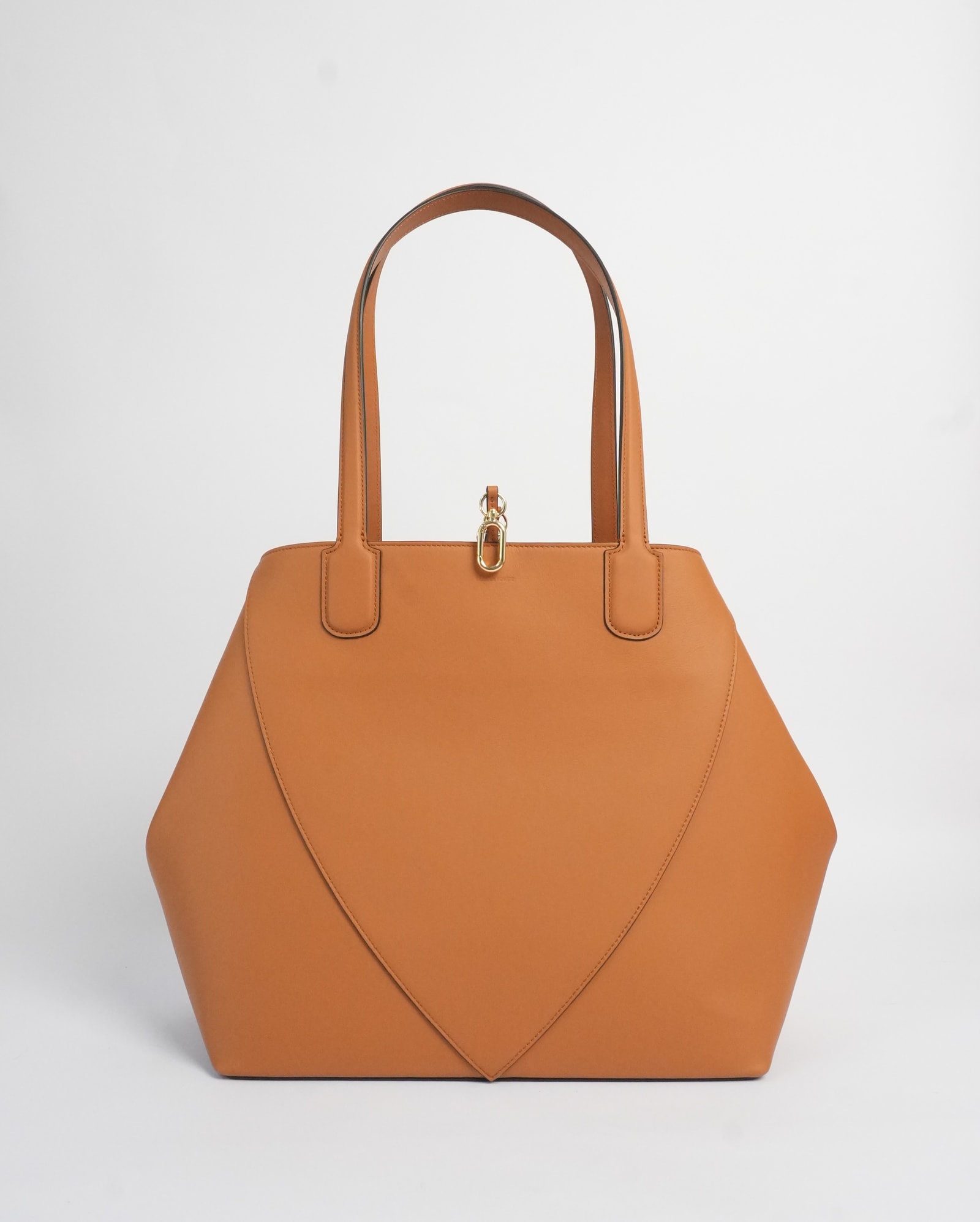 Cognac Atria Market Tote, hexagonal silhouette.