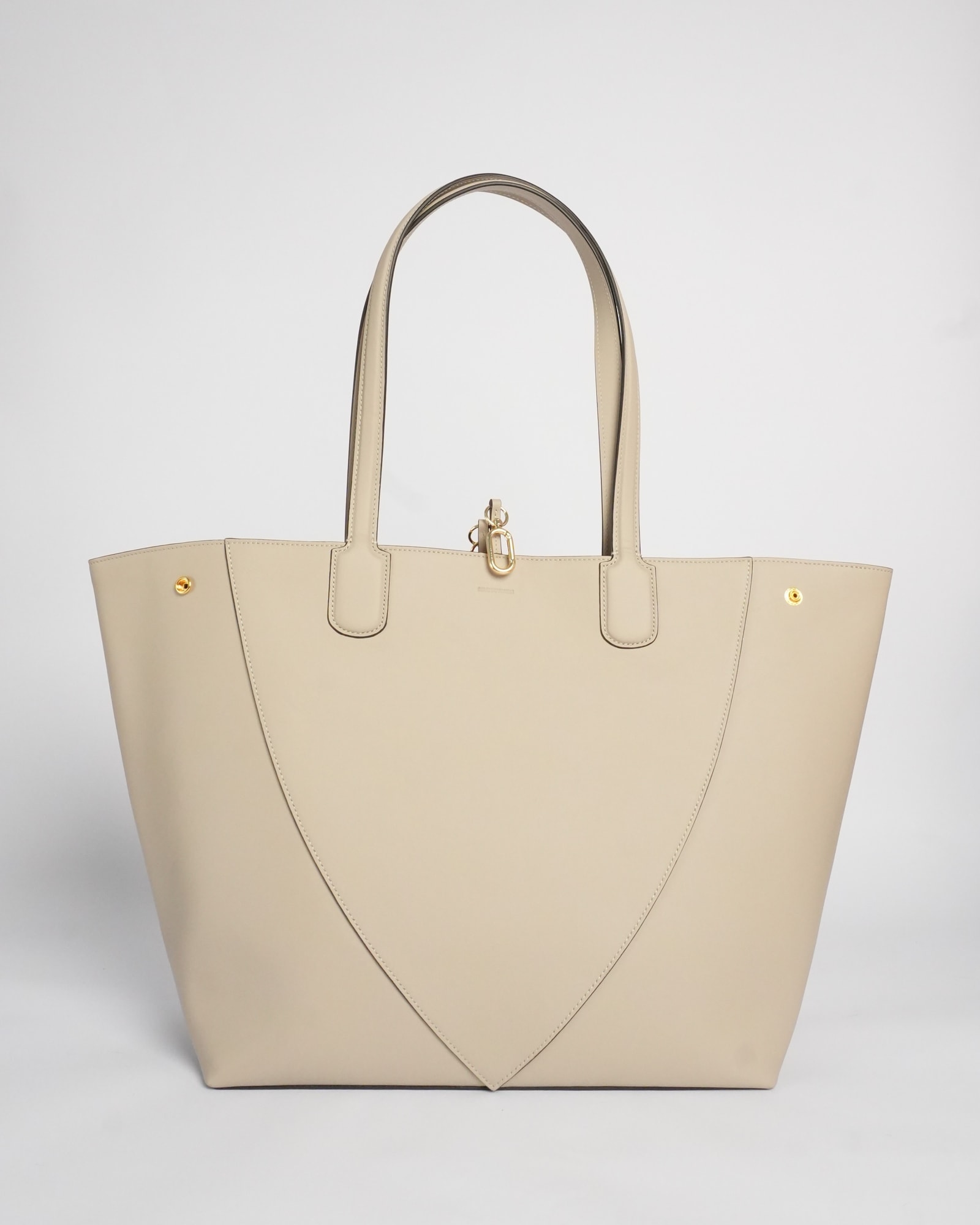 Taupe Atria Market Tote, full view.
